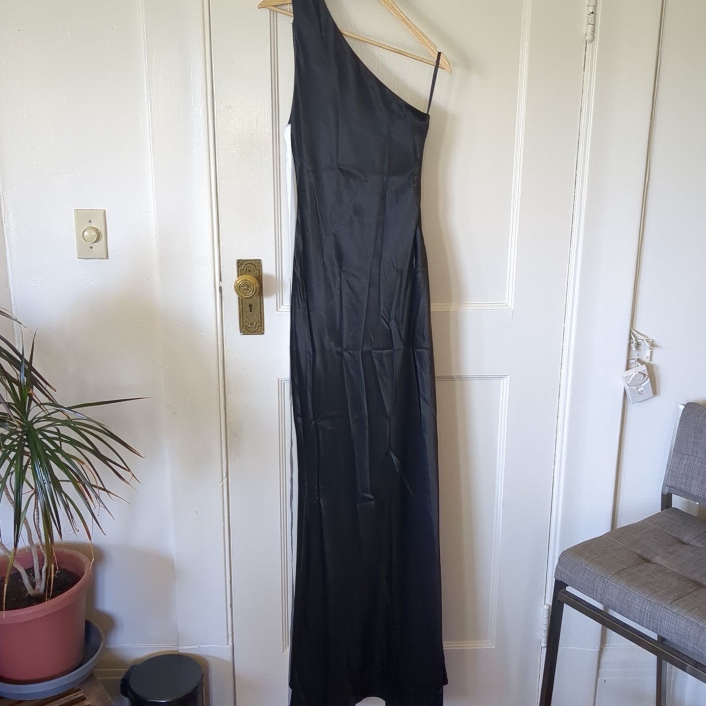 Nwt Khanum's Komarni One Shoulder Dress Formal Wedding Black Xs Lined Zip — image 6 of 8